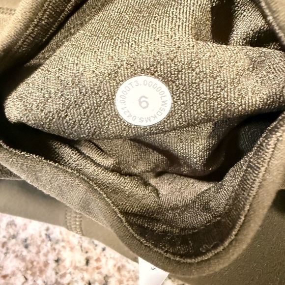 Lululemon Groove Nulu Super High Rise Flared Pants Regular Size 6 - Picture 12 of 12